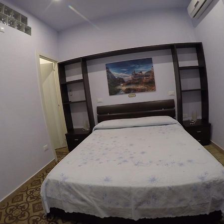 Casa Vacanza Concordia ลาสเปเซีย ภายนอก รูปภาพ